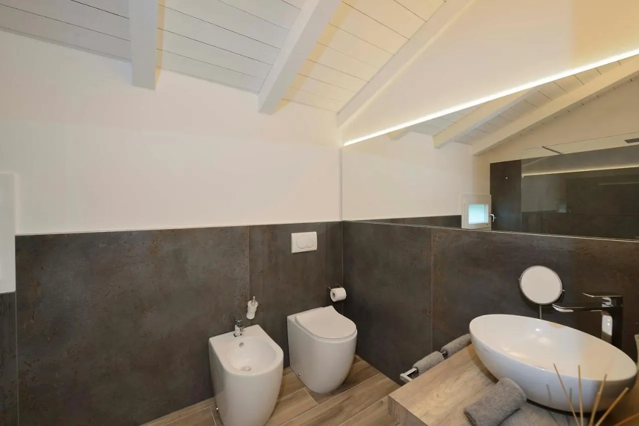 Appartamento Grenier Blanc - Elegante Mansarda San Pietro in Casale