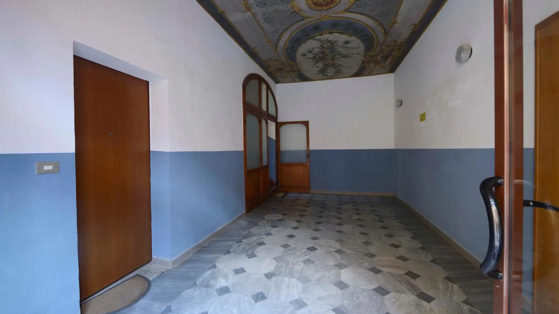 Appartamento Grenier Blanc - Elegante Mansarda San Pietro in Casale Italia