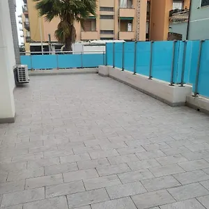 Nicky House Appartamento Loano